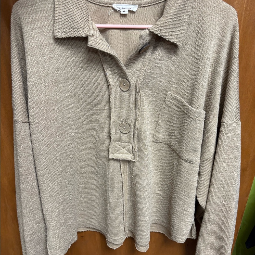 Blu Pepper Beige Button-Down Women's Shirt